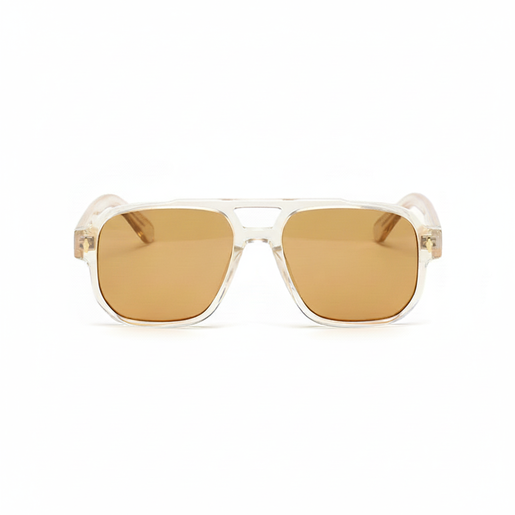 Óculos aviador com fundo branco puro